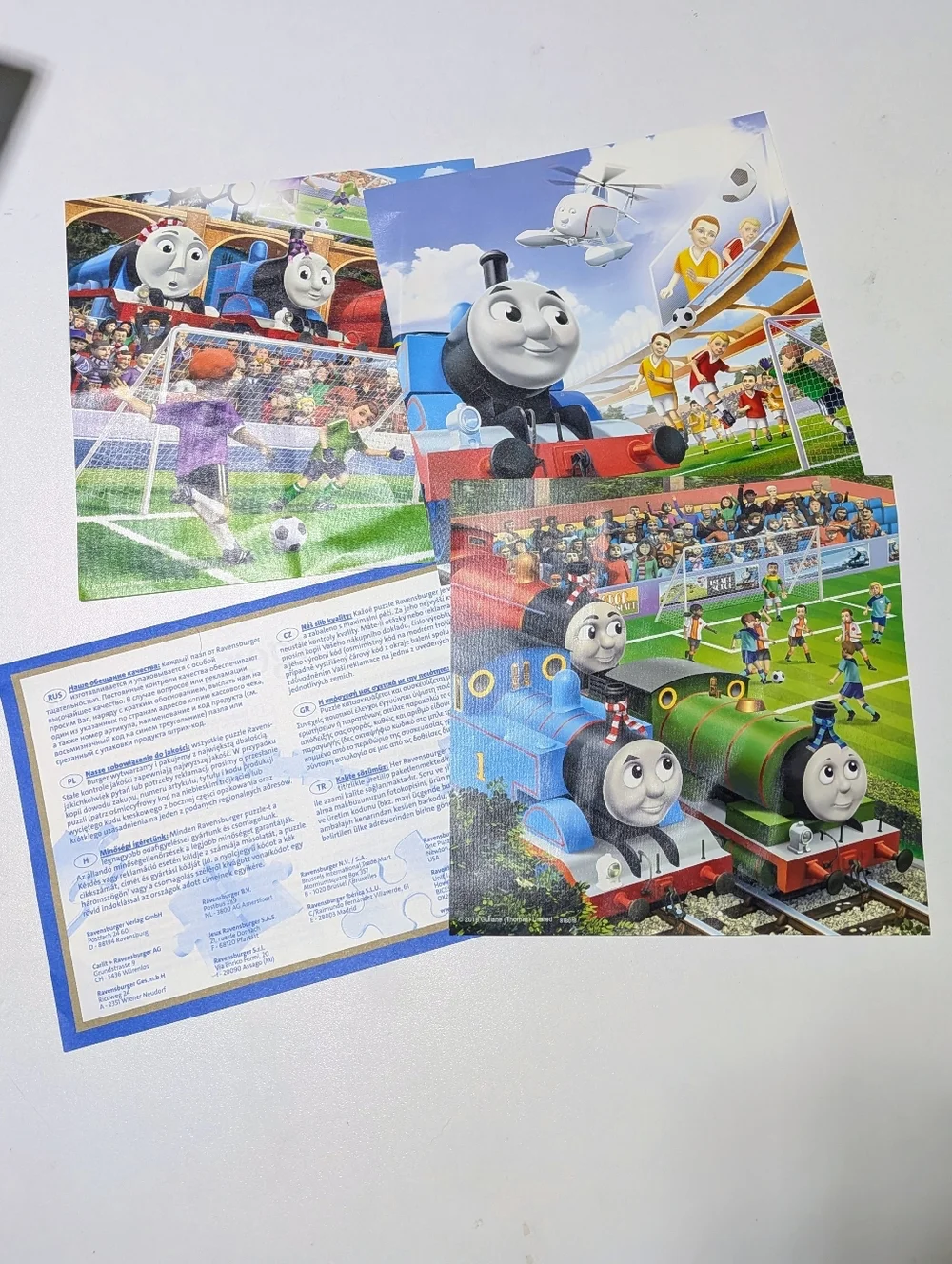 Ravensburger Puzzle Thomas Watches Soccer 3x49